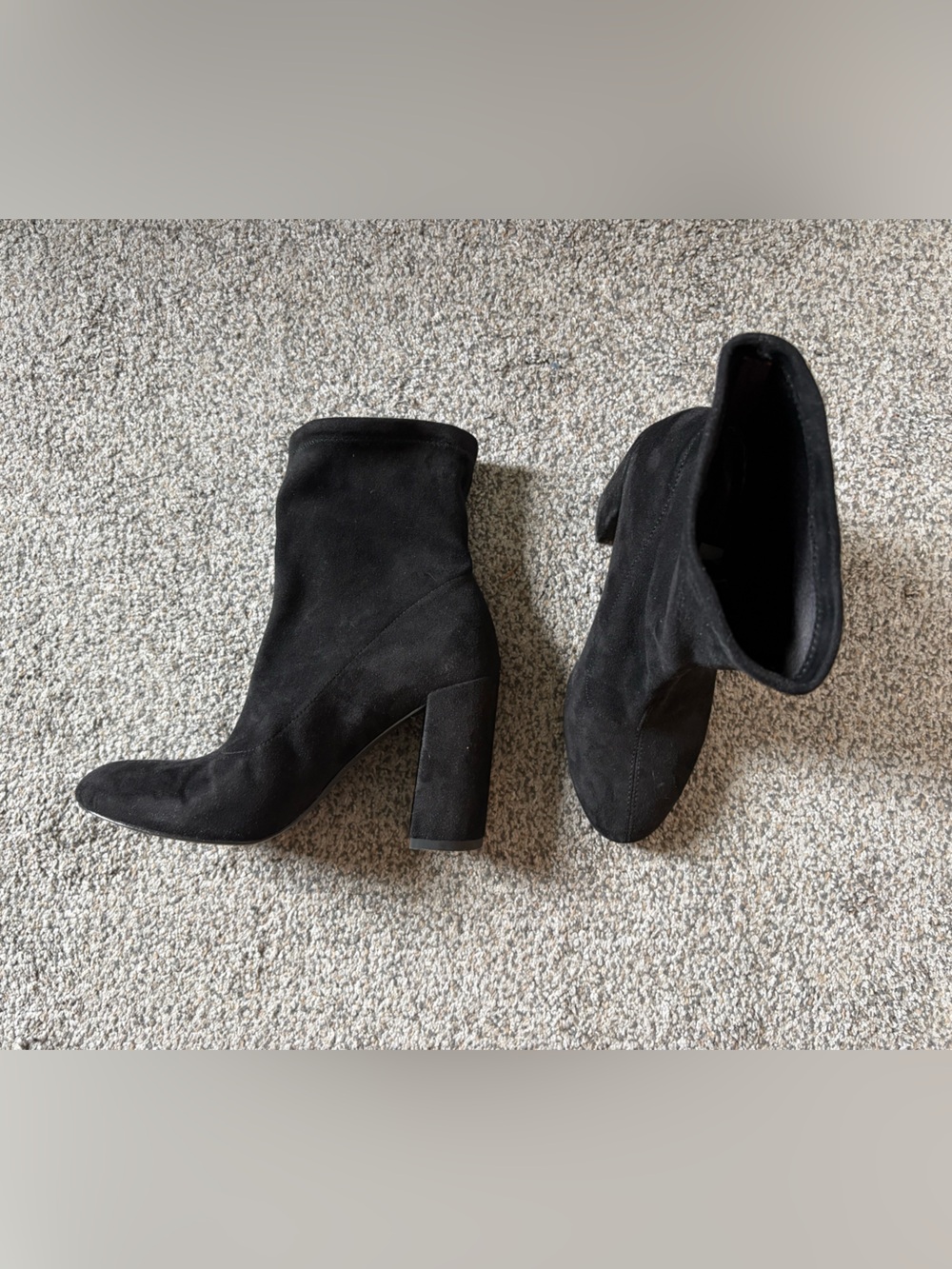 BCBGeneration lilianna Black Suede Block Heel Ankle Boots - Sz 6.5M